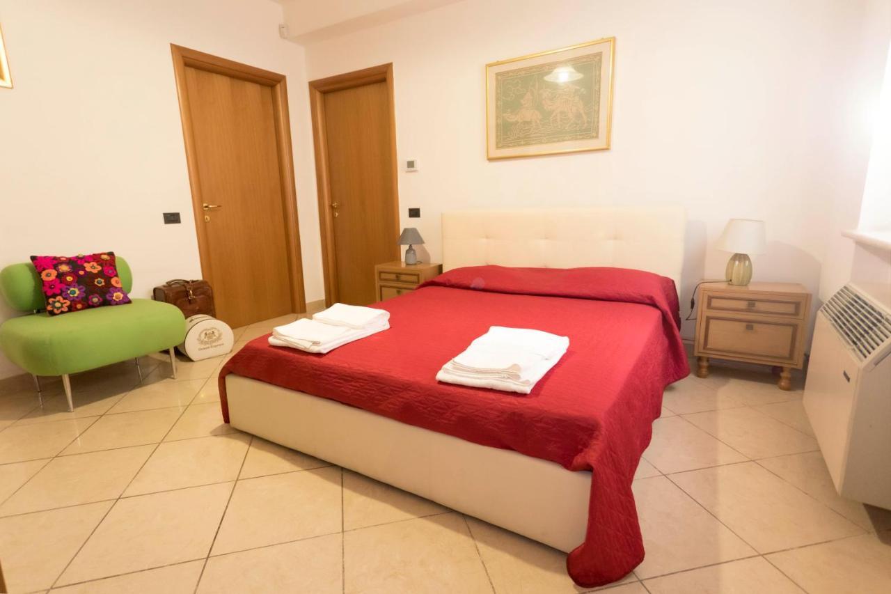 Ferienwohnung La Casa Di Dada Avezzano Exterior foto